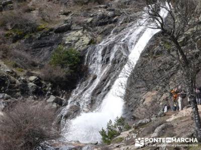 Chorrera de San Mamés, cascada de San Mamés; jerte en flor